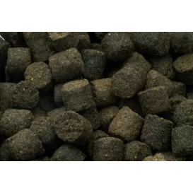 PELLETS CLUB SENSAS NOIR POISSON 8 MM 700 GR