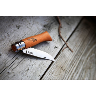 COUTEAU OPINEL CLASSIC LAME CARBONNE