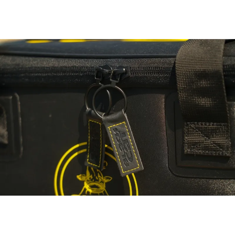 SAC BLACK CAT TROUSSE A LEURRES BATTLE CAT