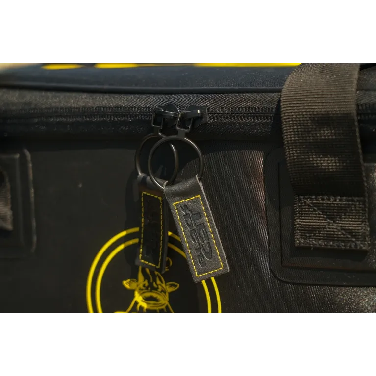 SAC BLACK CAT TROUSSE A LEURRES BATTLE CAT